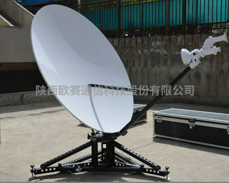 OS-PM18CV3型C频段1.8米手动便携式卫星通信天线